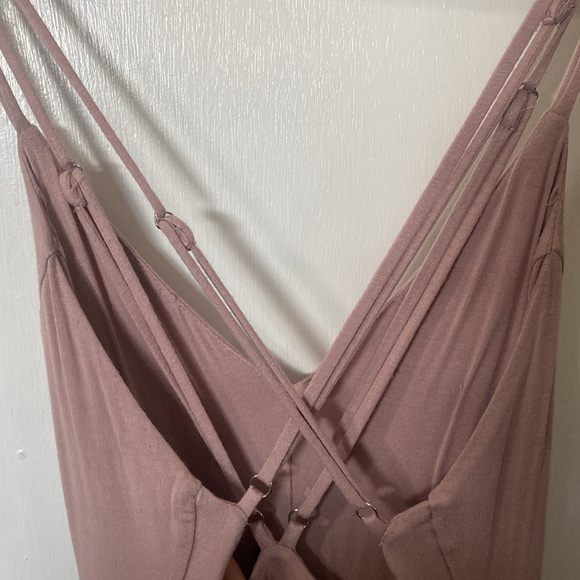 mauve soft cross-back romper - forever 21 - Picture 3 of 4